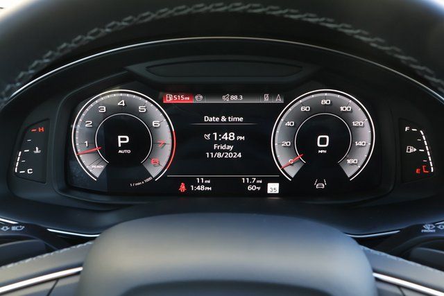2025 Audi Q7 55 Premium Plus photo 2