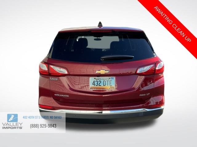 2019 Chevrolet Equinox LT photo 2