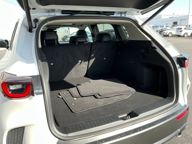 2024 Mazda CX-50 2.5 S Premium photo 4