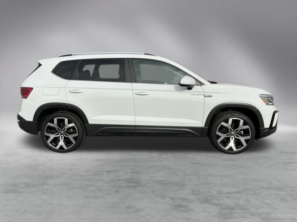 Used 2022 Volkswagen Taos 1.5T SEL SUV