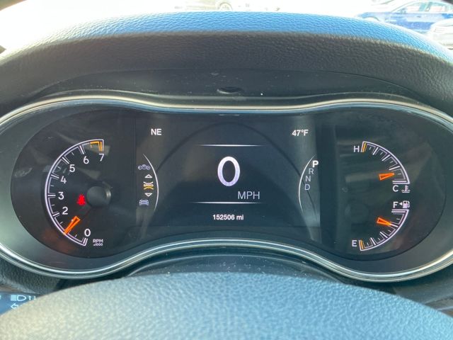 2017 Jeep Grand Cherokee Limited photo 2