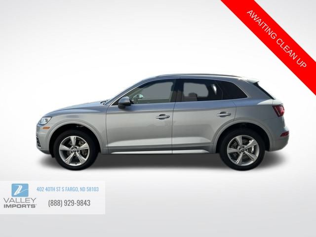 2020 Audi Q5 45 Premium Plus photo 3