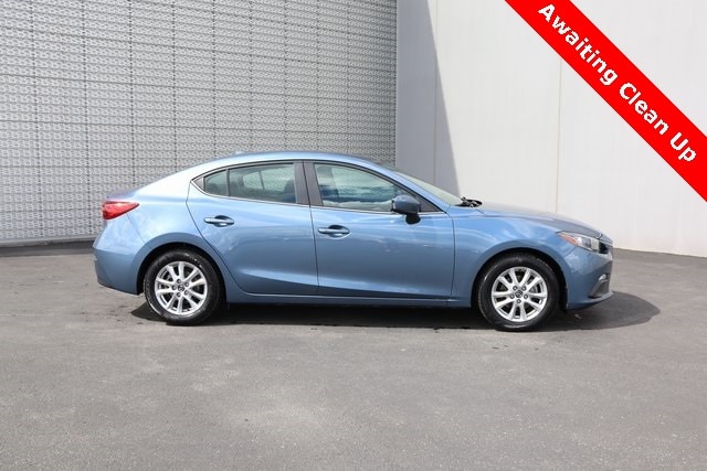 Used 2014 Mazda MAZDA3 i Touring with VIN 3MZBM1V79EM107770 for sale in Fargo, ND