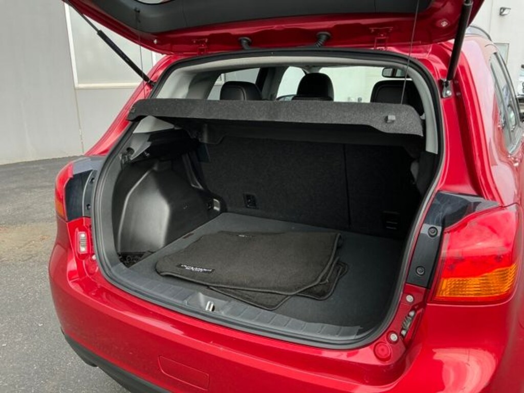 Used 2017 Mitsubishi Outlander Sport SEL SUV