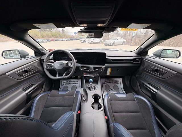 2025 Ford Mustang Dark Horse - Photo 16