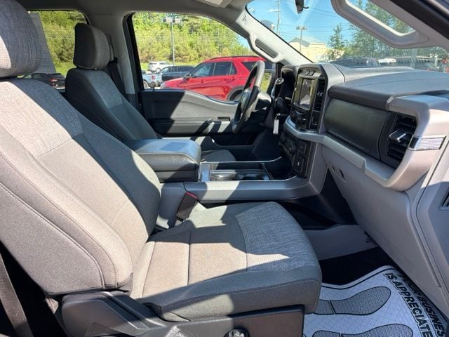 2022 Ford F-150 XLT - Photo 11
