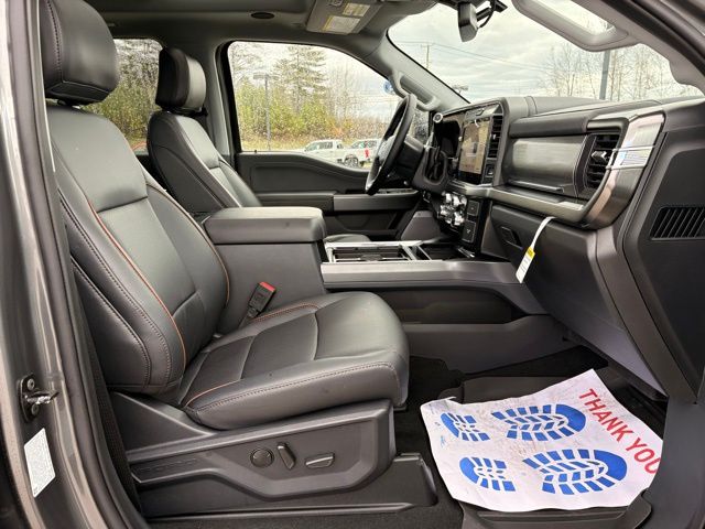 2025 Ford F-350 Super Duty Lariat - Photo 13