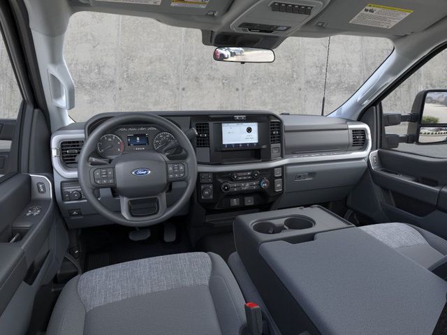 2026 Ford F-350 Super Duty XLT - Photo 26