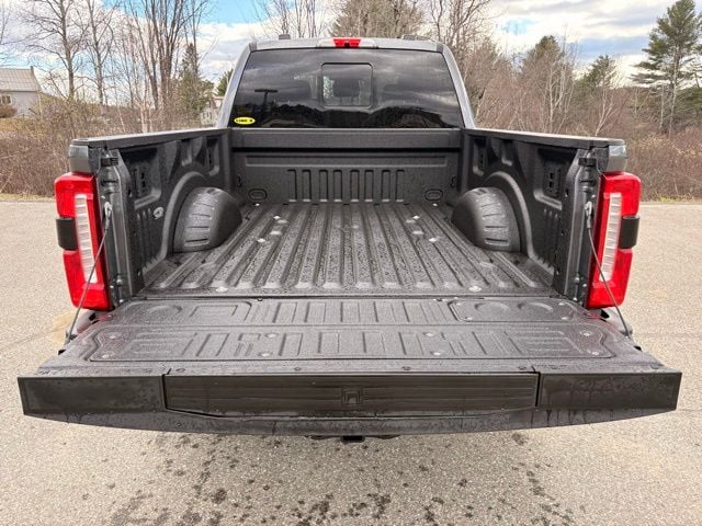2025 Ford F-350 Super Duty Lariat - Photo 8