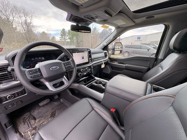 2025 Ford F-350 Super Duty Lariat - Photo 11