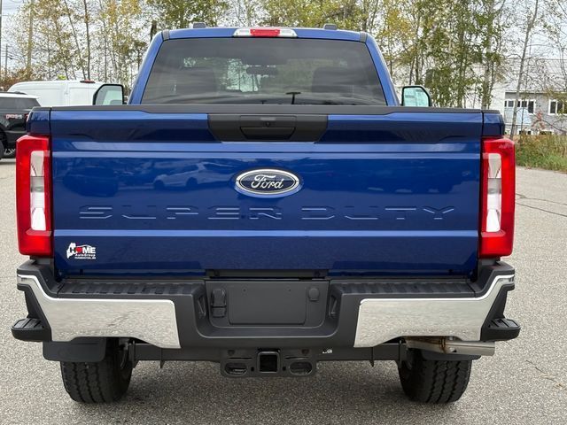 2026 Ford F-350 Super Duty XLT - Photo 5