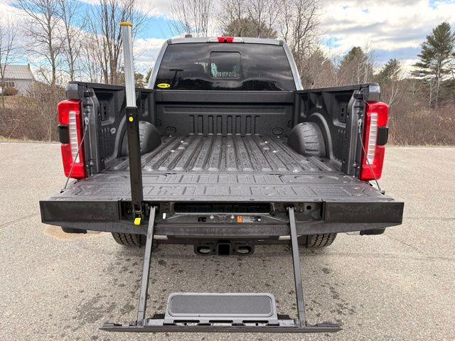 2025 Ford F-350 Super Duty Lariat - Photo 9