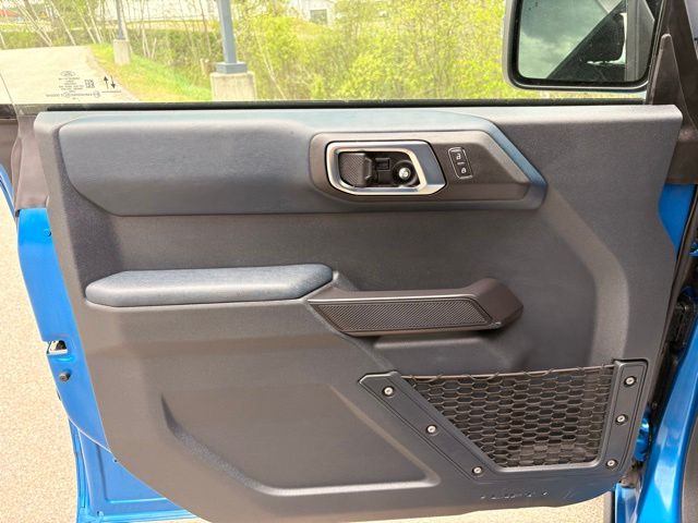 2024 Ford Bronco 4-Door Outer Banks - Photo 13