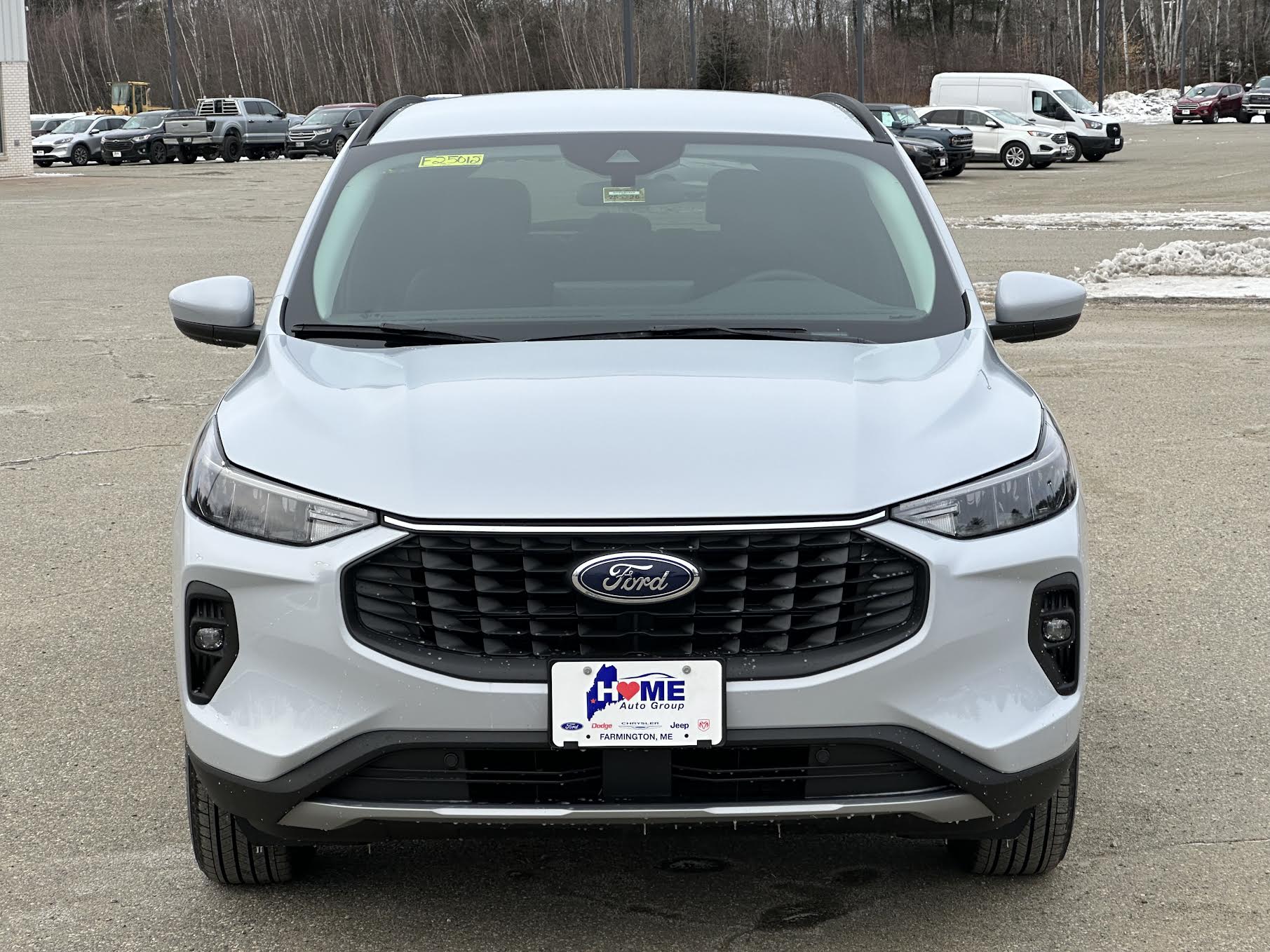 2025 Ford Escape Hybrid photo 2