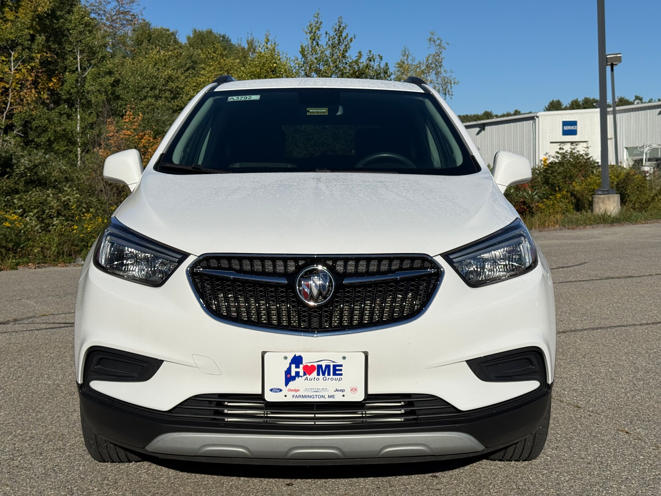 2022 Buick Encore Preferred photo 2