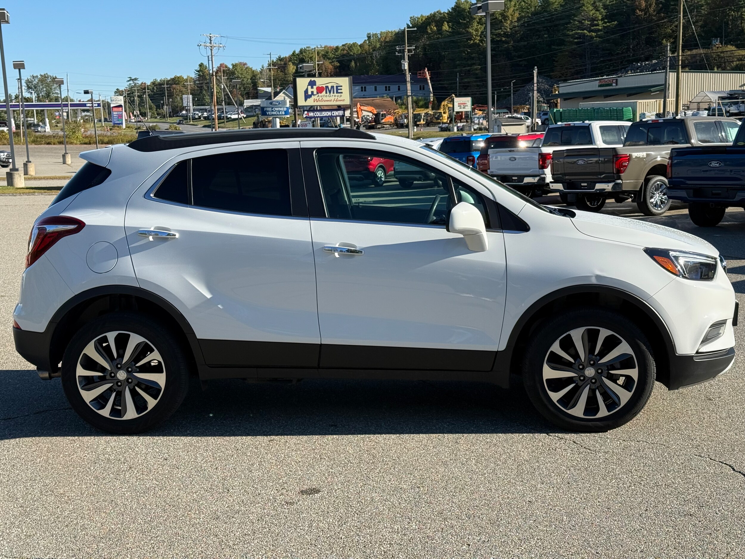2022 Buick Encore Preferred photo 3