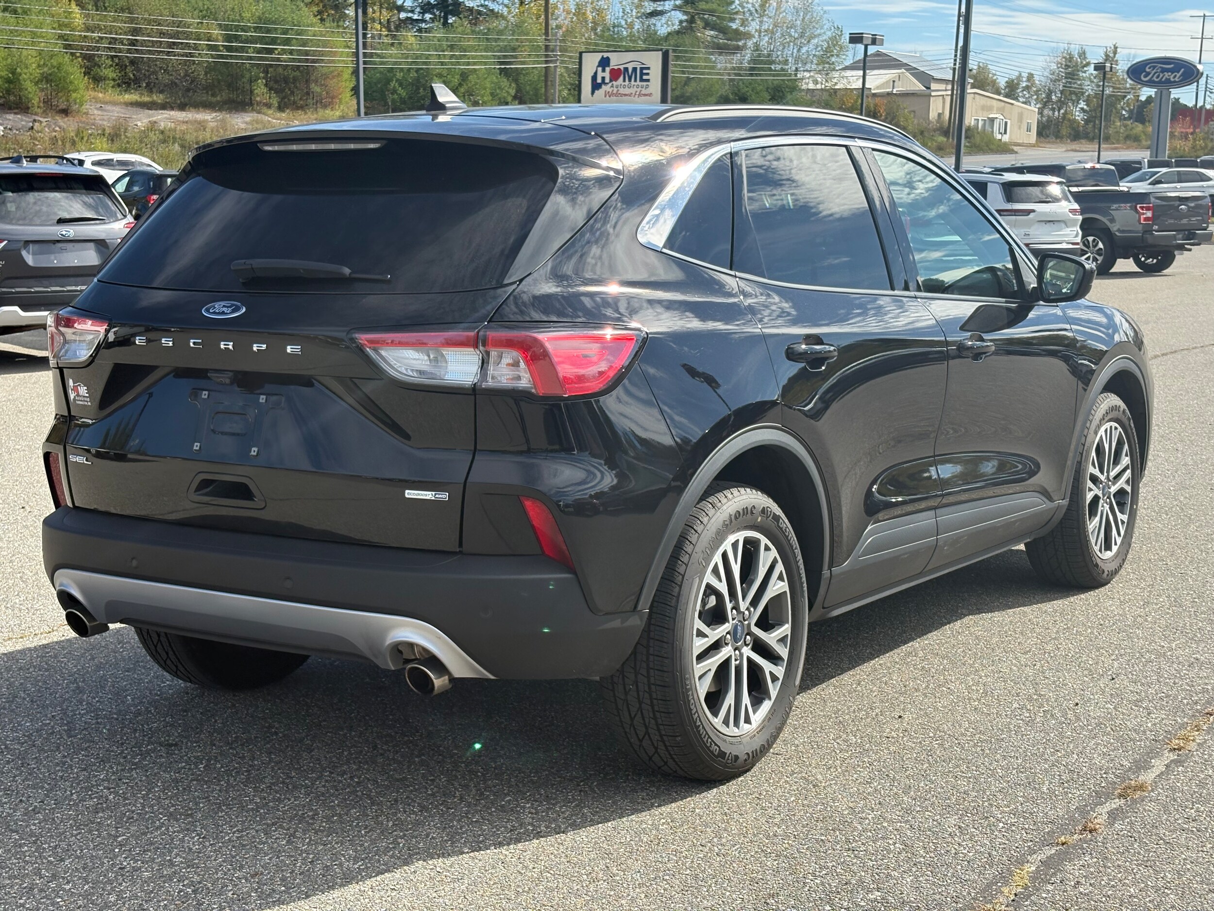 2021 Ford Escape SEL photo 4