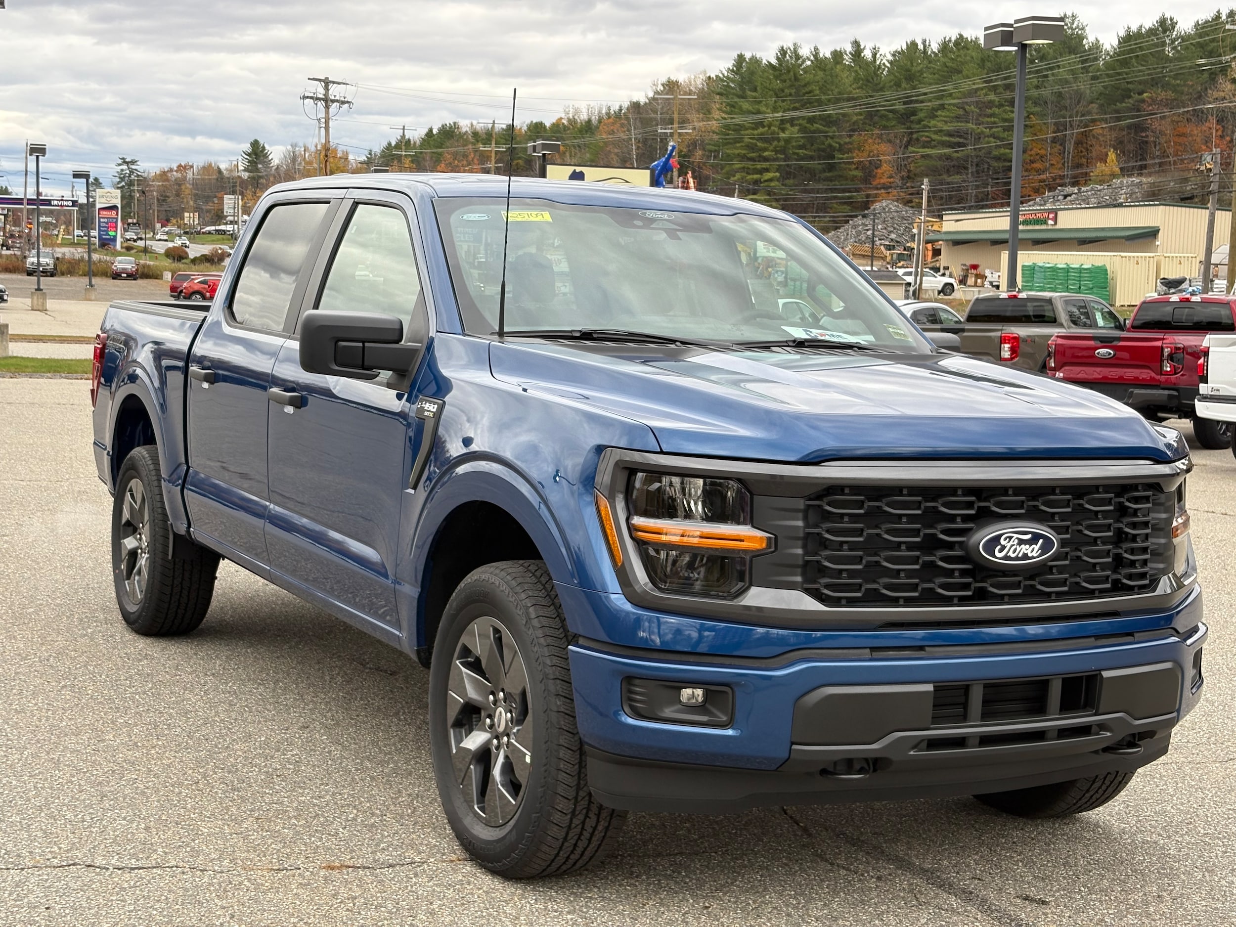 2025 Ford F-150 STX's photo