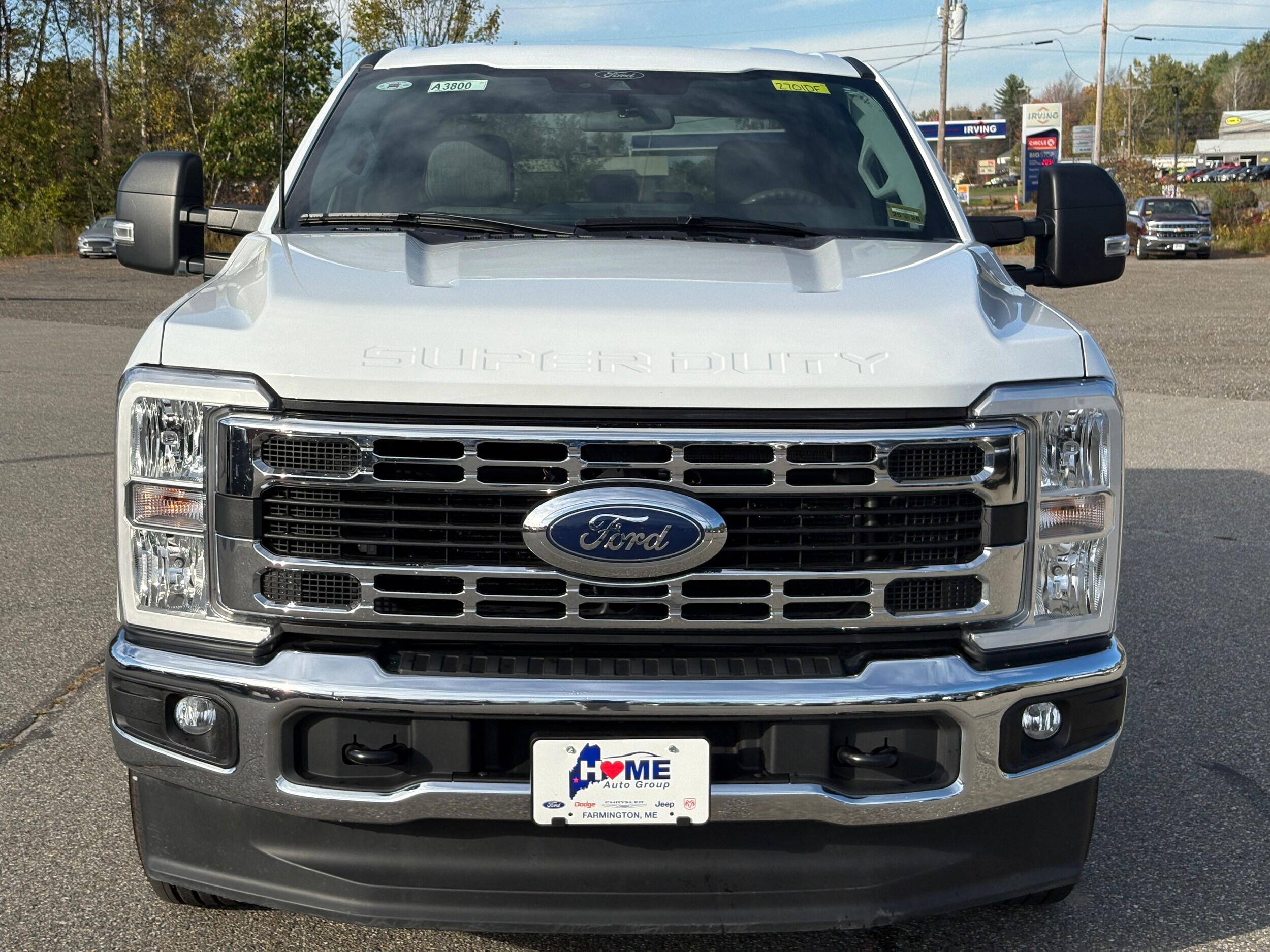 2024 Ford F-250 XLT photo 2