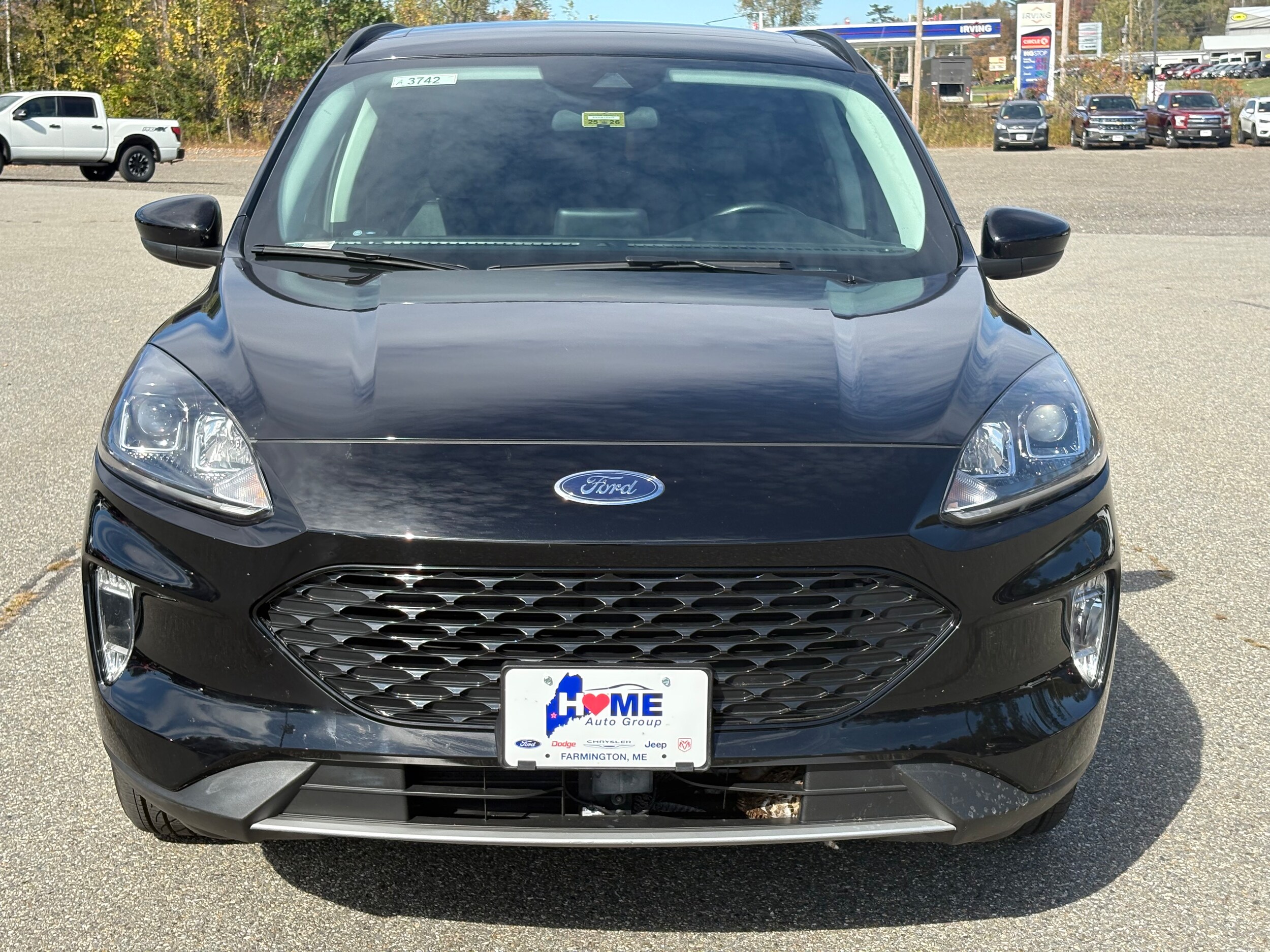2021 Ford Escape SEL photo 2