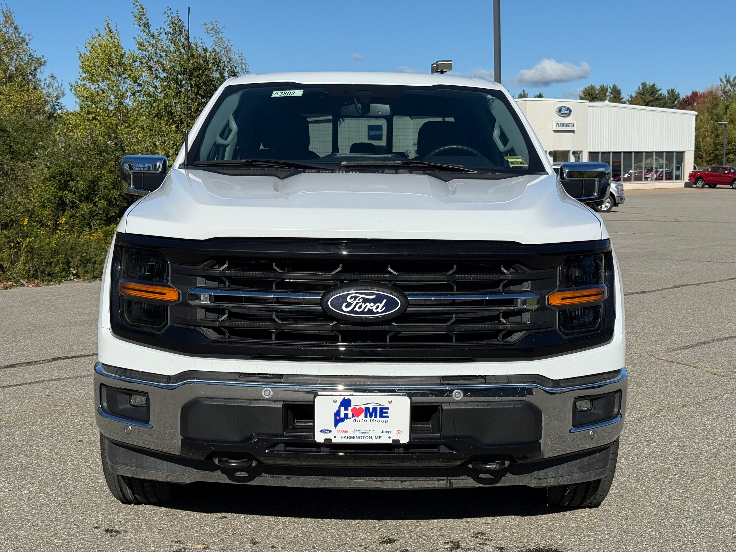 2024 Ford F-150 XLT photo 2