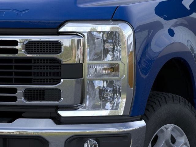 2026 Ford F-350 Super Duty XLT - Photo 35