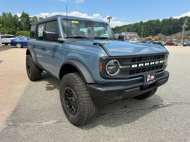 2025 Ford Bronco 4-Door Base - Photo 8