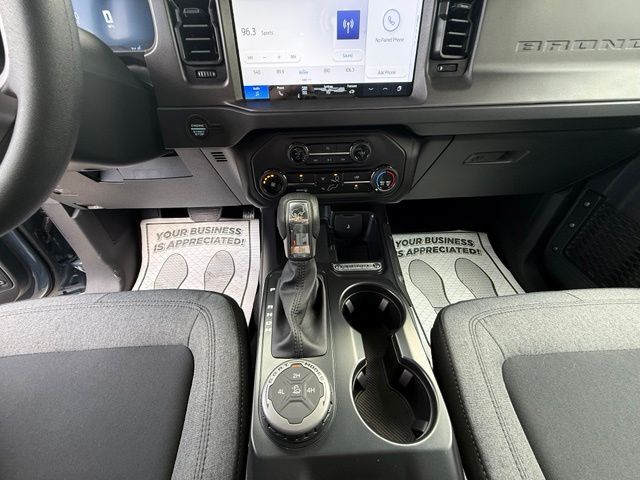 2025 Ford Bronco 4-Door Base - Photo 24
