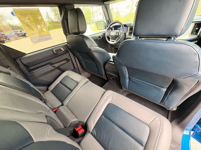 2024 Ford Bronco 4-Door Outer Banks - Photo 18