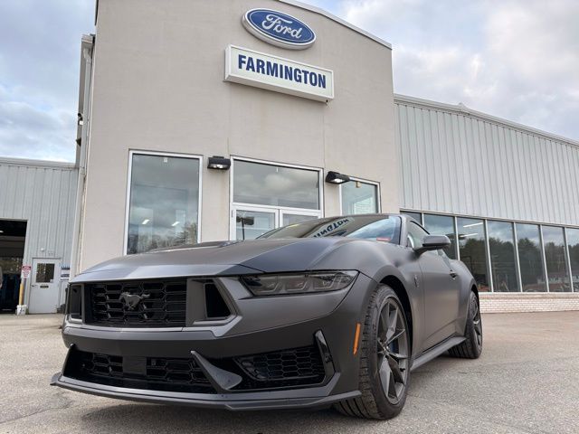 2025 Ford Mustang Dark Horse's photo