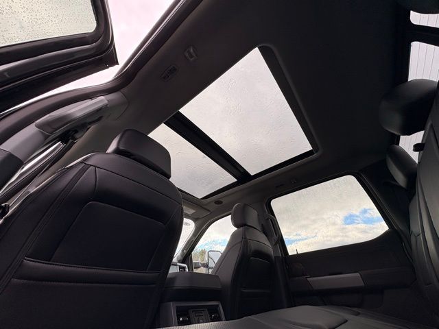 2025 Ford F-350 Super Duty Lariat - Photo 23