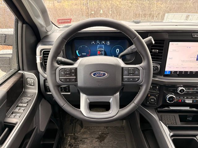 2025 Ford F-350 Super Duty Lariat - Photo 26