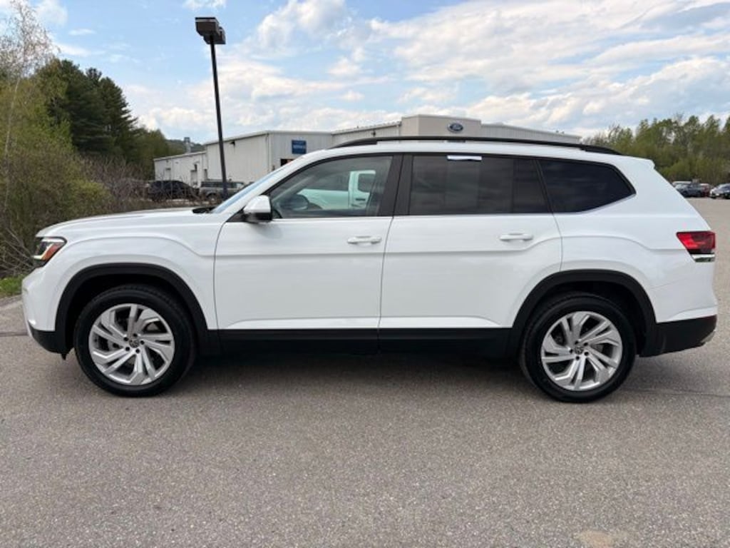 Used 2022 Volkswagen Atlas 3.6L V6 SE w/Technology SUV