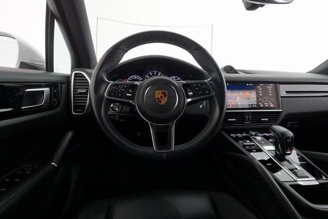 Thumbnail: 2021 Porsche Cayenne - 23