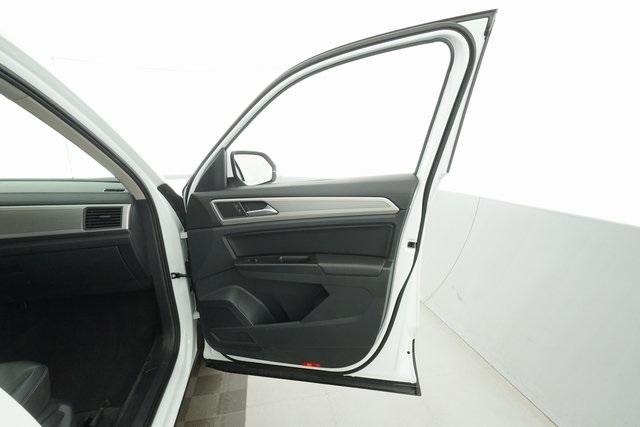 Thumbnail: 2019 Volkswagen Atlas - 18