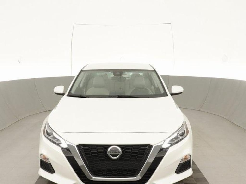 Certified 2022 Nissan Altima 2.5 SV Sedan