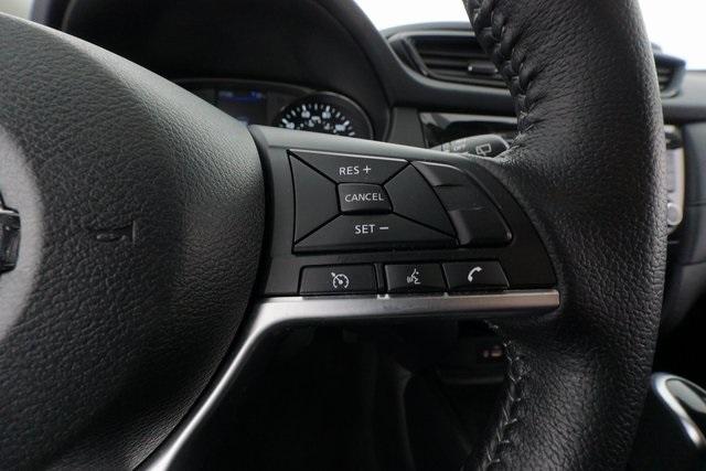 Thumbnail: 2020 Nissan Rogue - 27