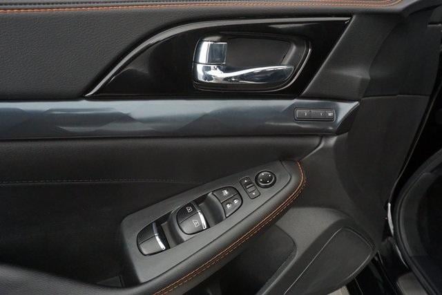 Thumbnail: 2022 Nissan Maxima - 16