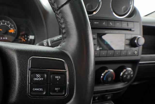 Thumbnail: 2017 Jeep Patriot - 27
