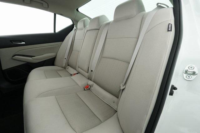 Thumbnail: 2022 Nissan Altima - 14