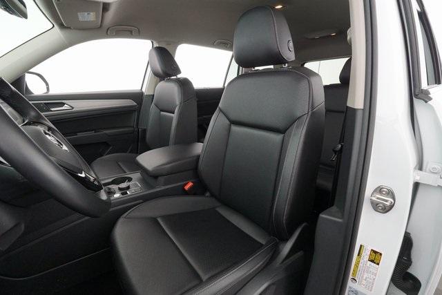 Thumbnail: 2019 Volkswagen Atlas - 13