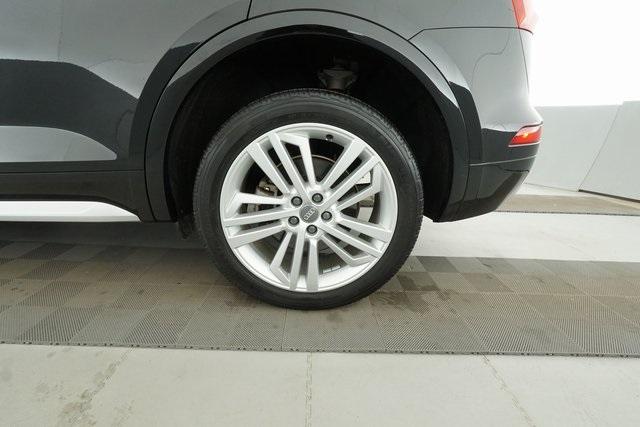 Thumbnail: 2020 Audi Q5 - 32