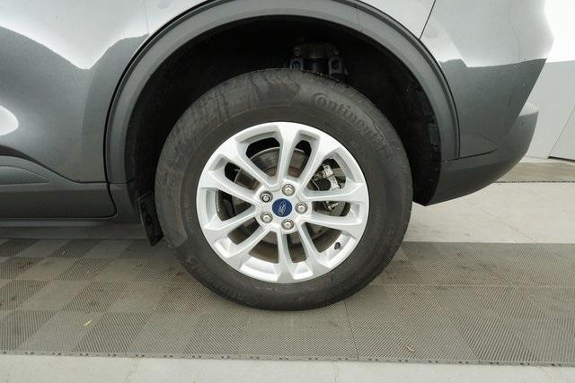 Thumbnail: 2020 Ford Escape - 30