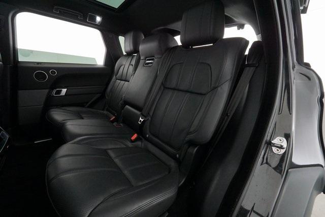 Thumbnail: 2016 Land Rover Range Rover Sport - 18