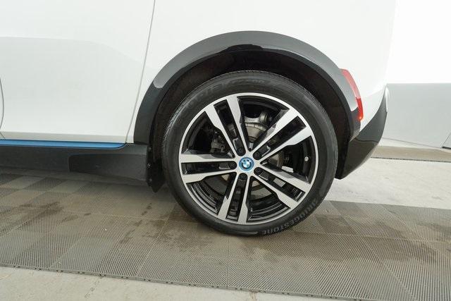 Thumbnail: 2018 BMW i3 - 31