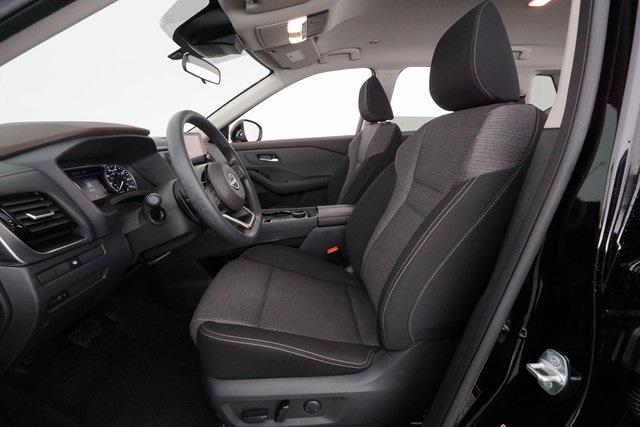 2022 Nissan Rogue SV 15