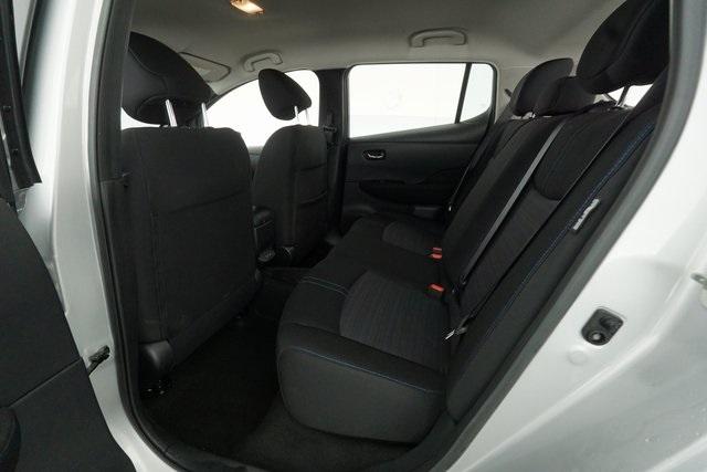 Thumbnail: 2020 Nissan Leaf - 18