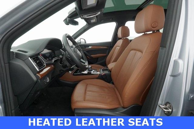 Thumbnail: 2022 Audi Q5 - 4