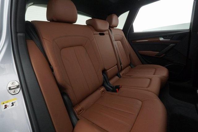 Thumbnail: 2022 Audi Q5 - 24