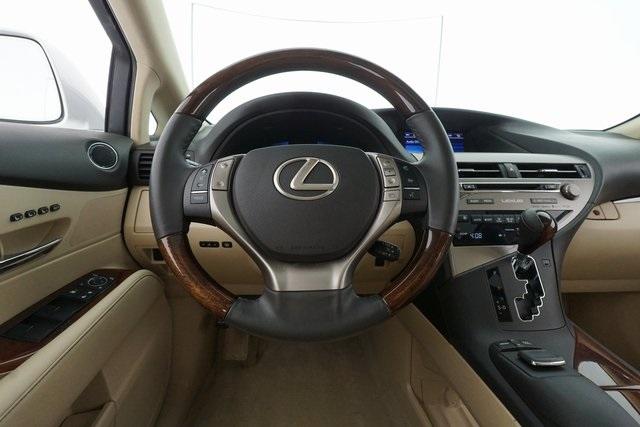 Thumbnail: 2015 Lexus RX - 24